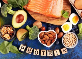 Protein là gì? Vai trò của protein với cơ thể, cách bổ sung