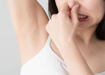 Vì sao mướp đắng chữa hôi nách hiệu quả?