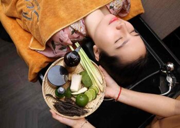 Gội đầu dưỡng sinh được thực hiện như thế nào? 