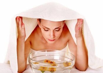 11 cách xông mặt trị mụn ẩn hiệu quả và đơn giản tại nhà