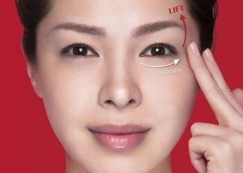 thoa kem mắt đúng chuẩn hiệu quả